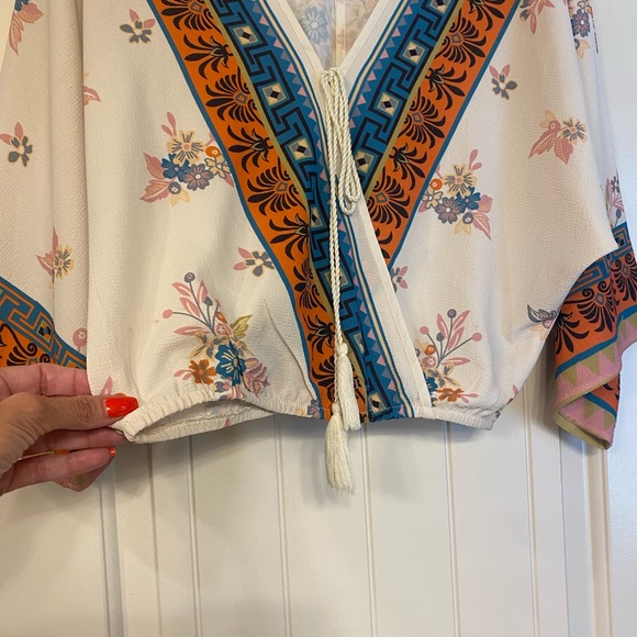 Flying tomato blouse - Picture 3 of 4